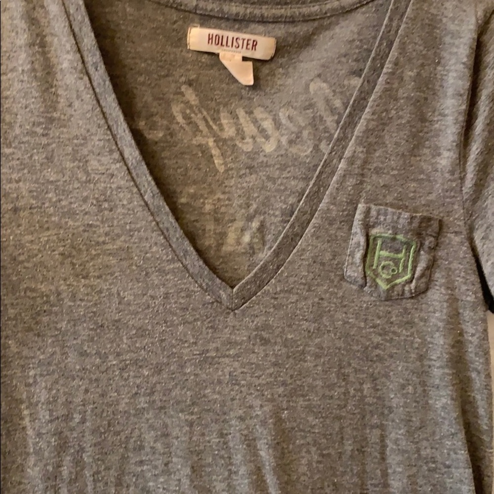 Hollister shirt